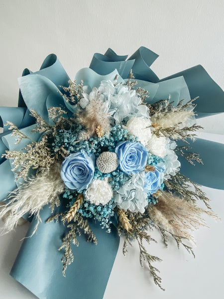 (Preserved) Elizabeth- 6 stalks mixed roses and carnations bouquet