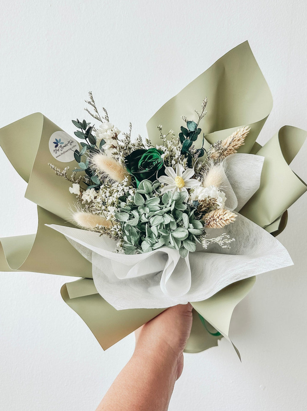Aurora- 1 stalk preserved rose bouquet