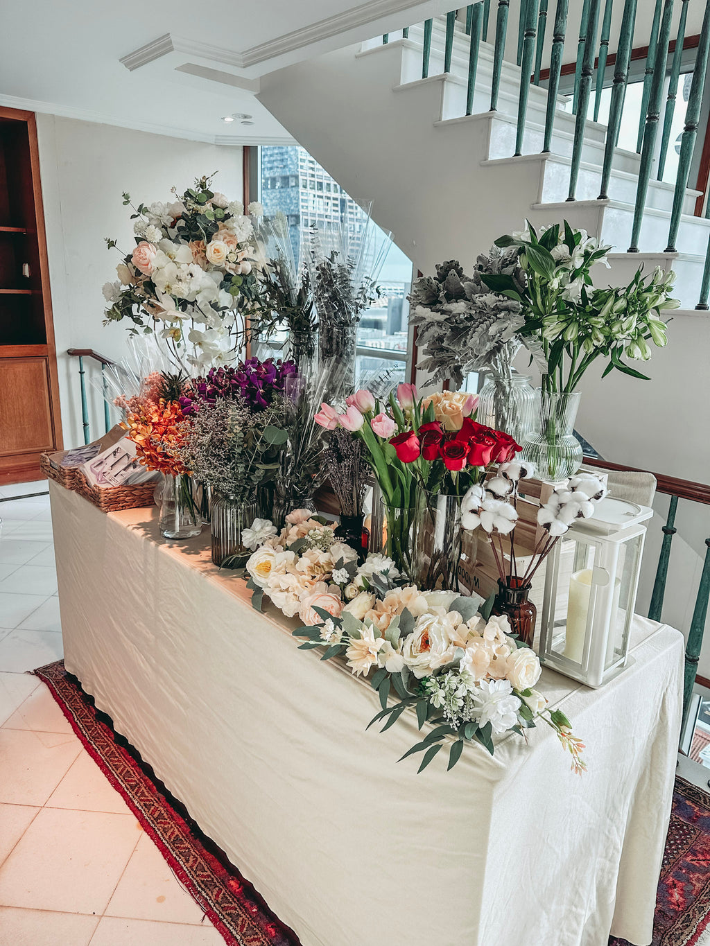 Flower Bar Live Station