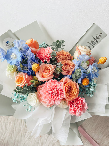 Promise in Bloom- 12 stalks fresh roses (Mixed)