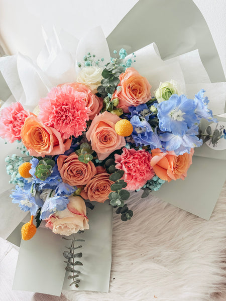 Promise in Bloom- 12 stalks fresh roses (Mixed)