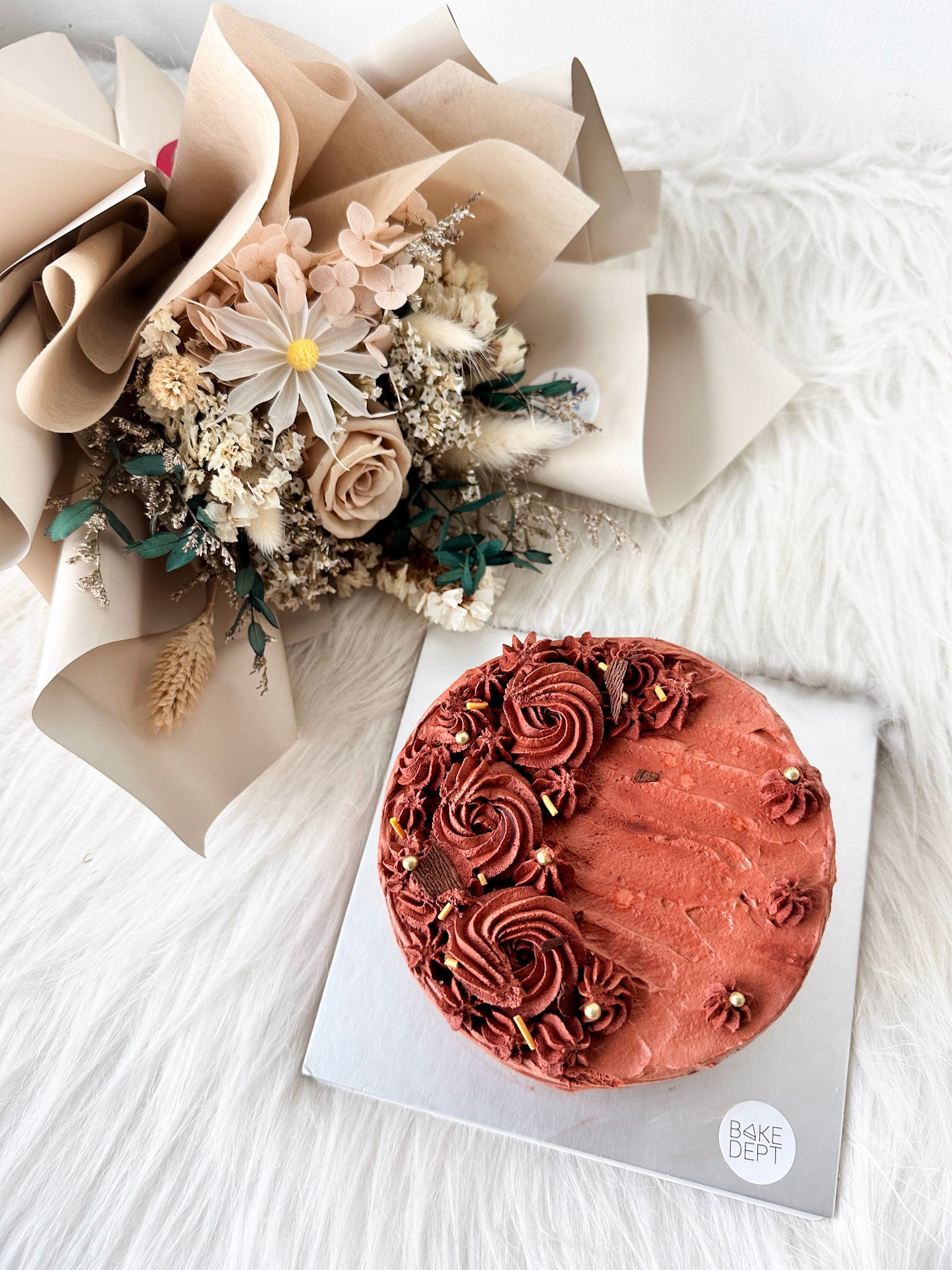 Chocolate Ice Cream Cake + Preserved Bouquet Valentine Bundle