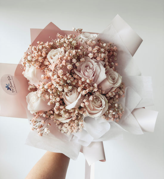 Adore- 9 Stalks Pink Roses