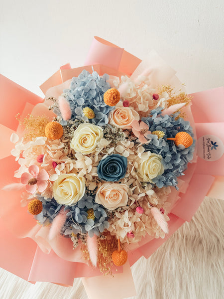 [Preserved} Still & Always- 6 Stalks Preserved Roses Bouquet