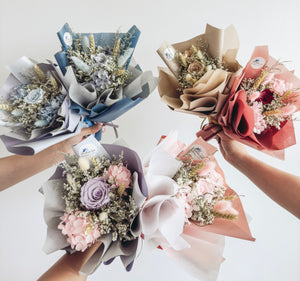 1 stalk Preserved Rose Bouquets (Bundle of Assorted Colours)