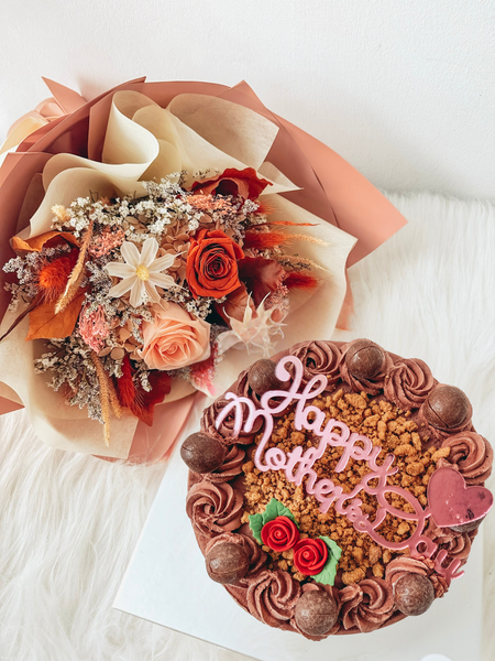 Mother’s Day Hazelnut Ice Cream Cake & Flower Bundle (5”)