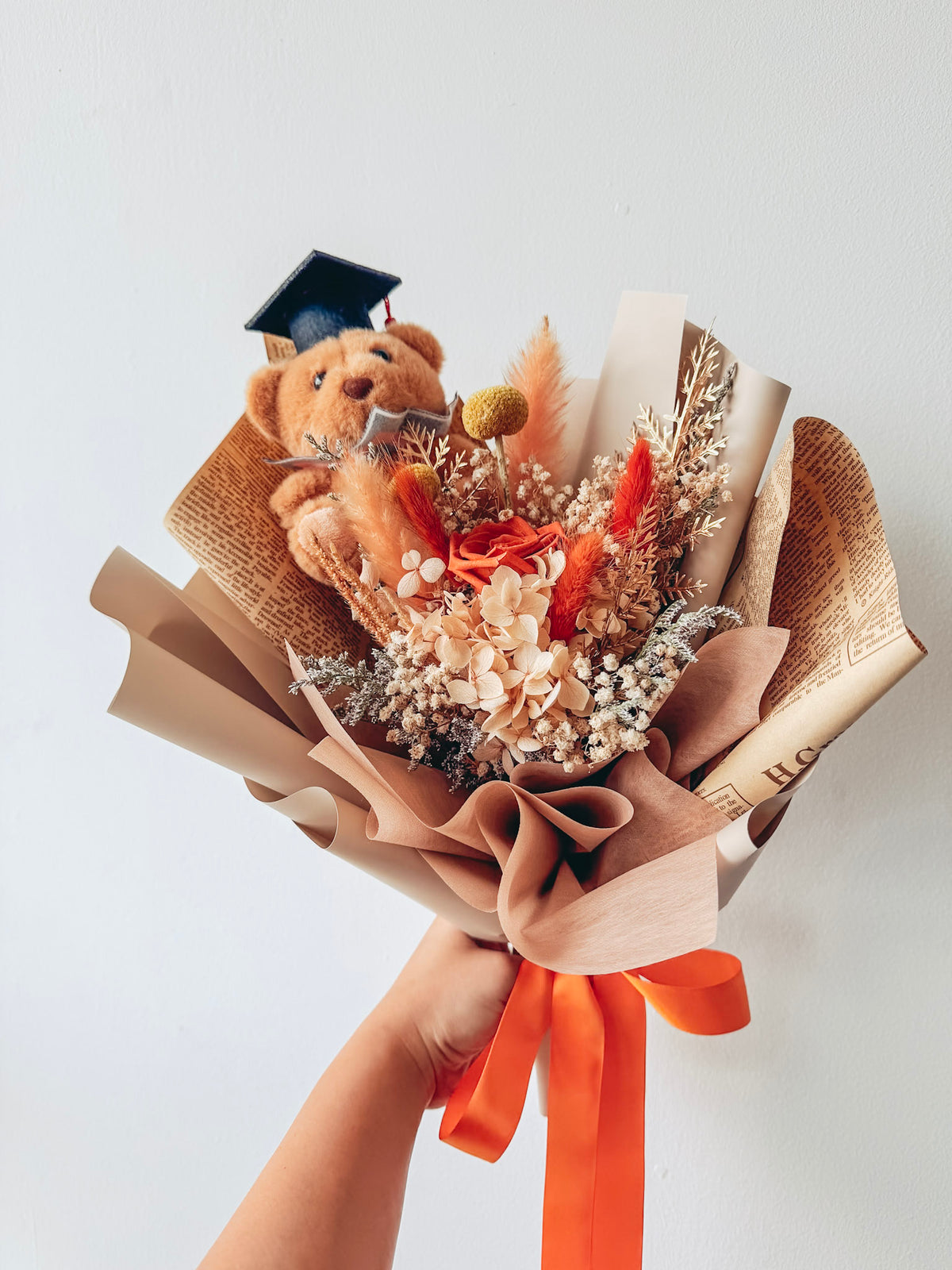 [Preserved] Blush Scholar Teddy Bouquet
