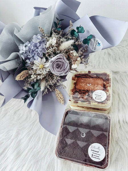 Twin mini Tiramisu Cakes + Preserved Bouquet Valentine Bundle