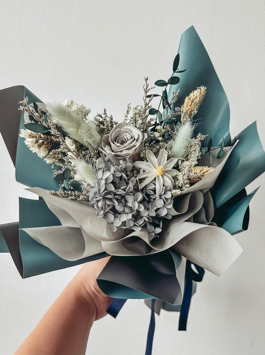 Aurora- 1 stalk preserved rose bouquet