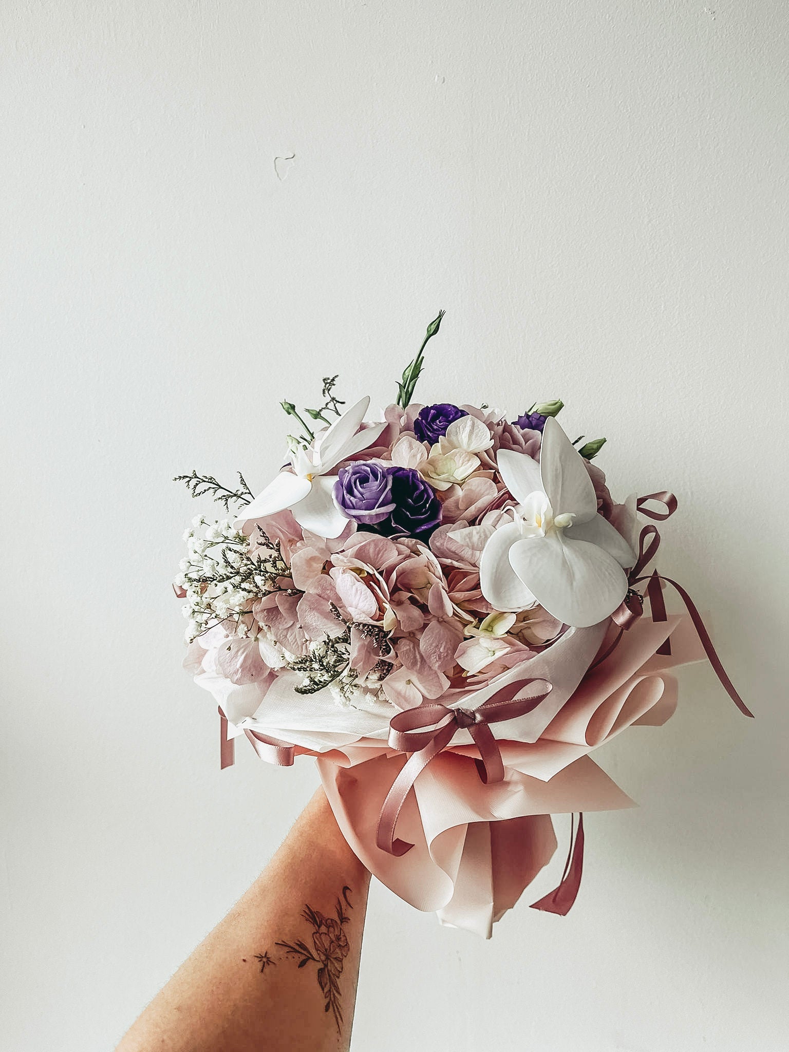 (With Phalaenopsis) Alexia- Pink Hydrangea Bouquet