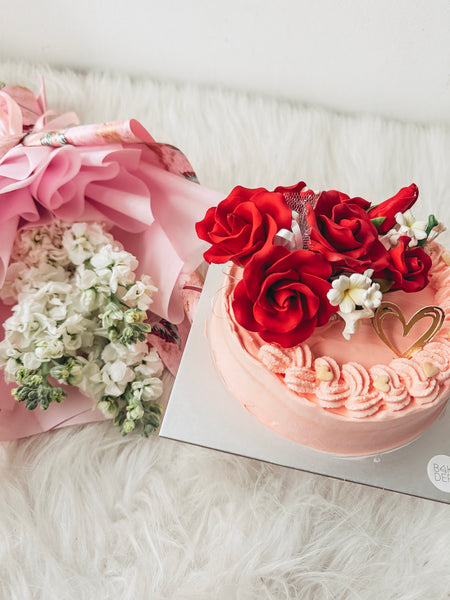 Mother’s Day Durian Ice Cream Cake & Flower Bundle (5”)