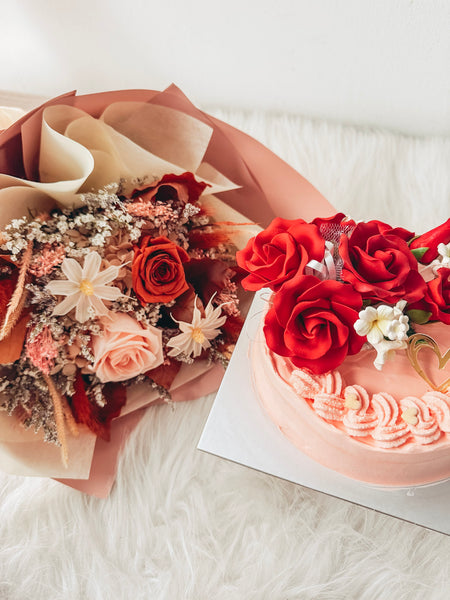 Mother’s Day Durian Ice Cream Cake & Flower Bundle (5”)