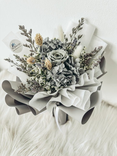 1 stalk preserved rose bouquet