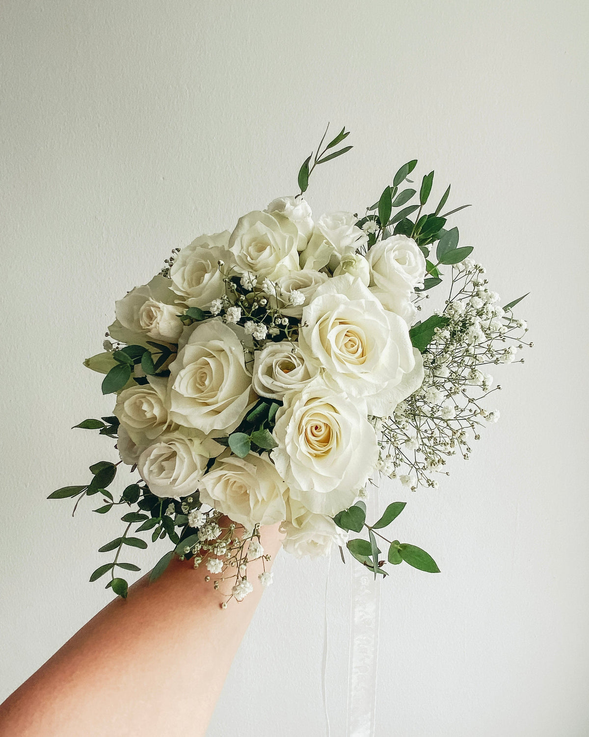 customised wedding bouquet delivery
