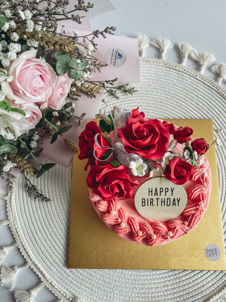 Copy of Fresh Roses Bouquet with Durian Icecream Cake