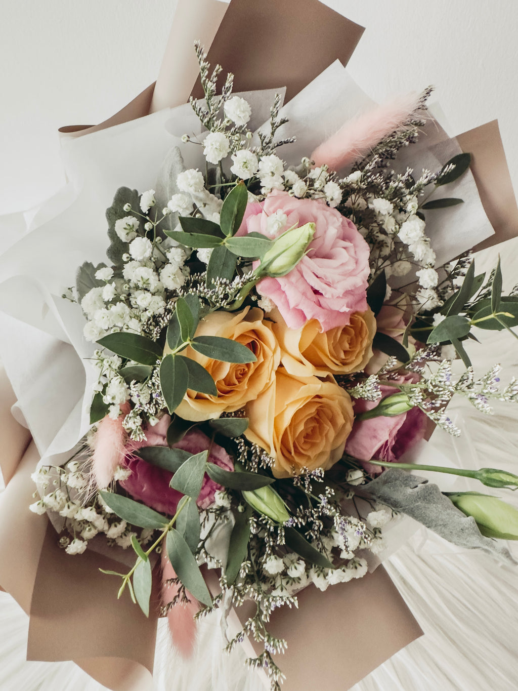 Suki- 3 Stalks Roses Bouquet