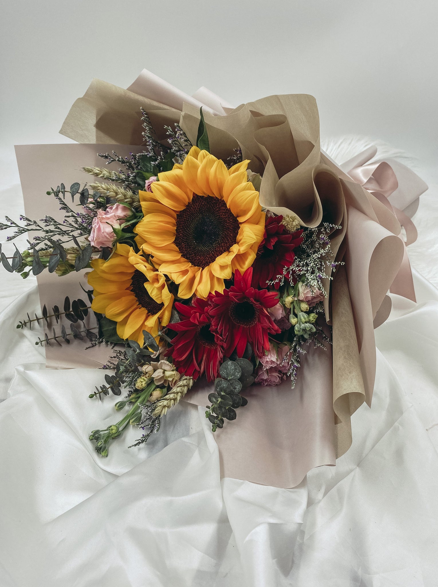 sunflower gerbera Cheap Flower Delivery Same day flower delivery available for orders placed before 2pm. Free delivery above $60