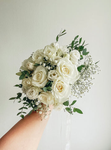 customised wedding bouquet delivery