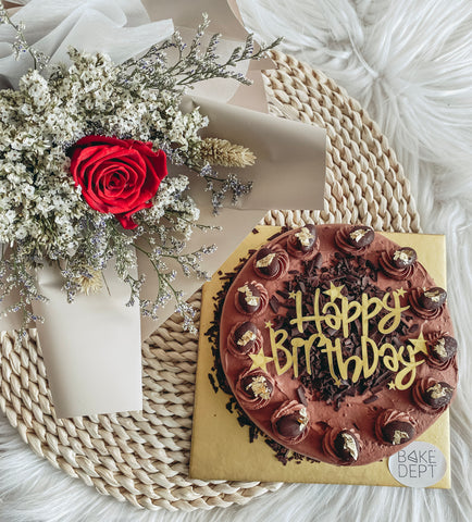 Preserved Flowers with cake delivery Singapore, ice cream delivery
